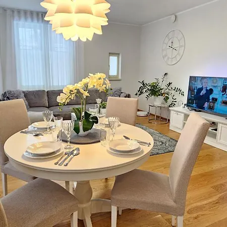 Center Bright Apartamento Tallin