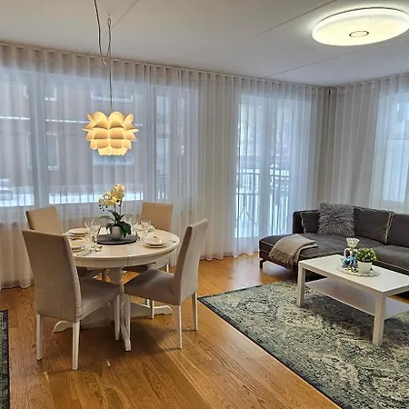 Center Bright Apartment Tallinn