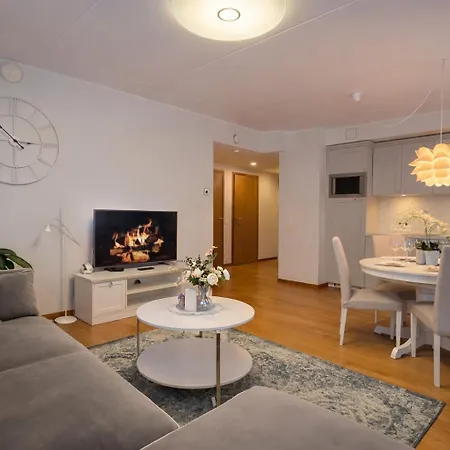 Center Bright * טאלין