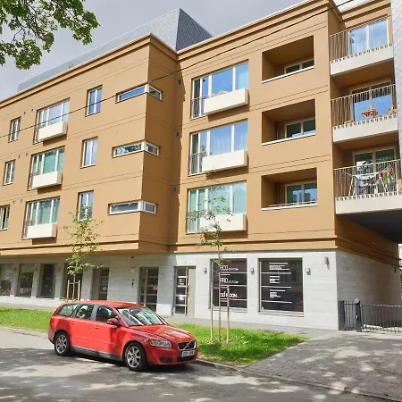 Center Bright Apartment Tallinn