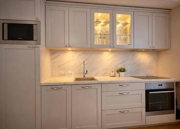 Center Bright 塔林